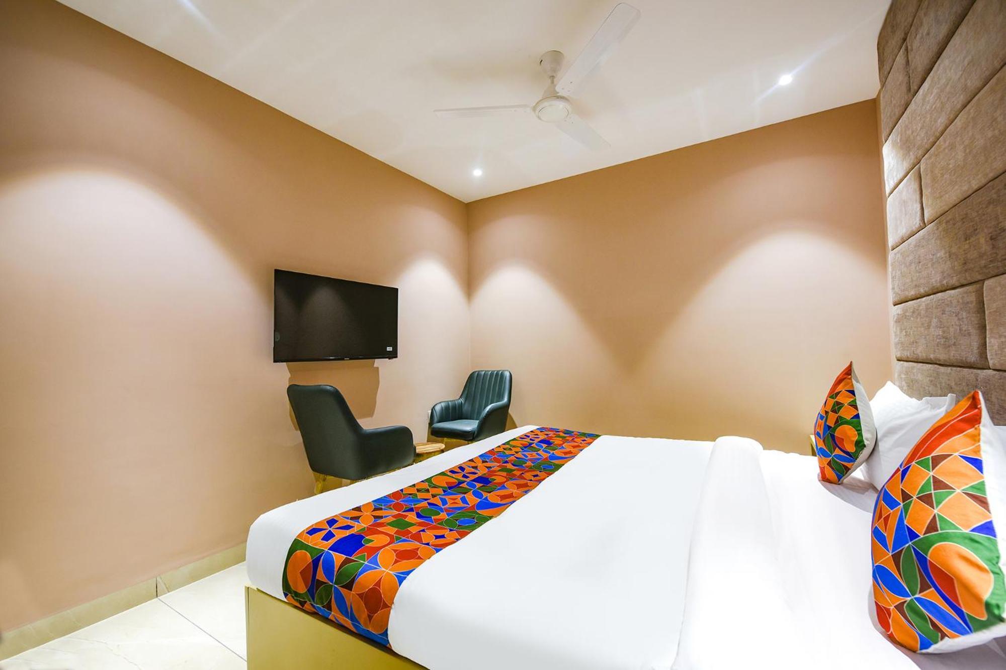 Fabhotel Supreme Suites Ludhiana Extérieur photo